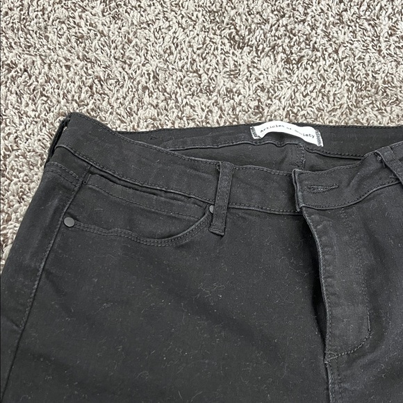 Articles of Society size 31 Classic Black Skinny Jeans for Women - Picture 4 of 5